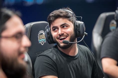 yasuo streamer.